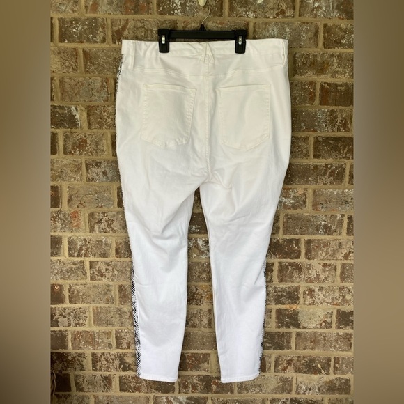 Good American High Waist Good Legs Snake Stripe Size 20 NWT - Picture 6 of 13